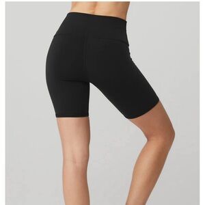ALO Biker Shorts Black Xsmall